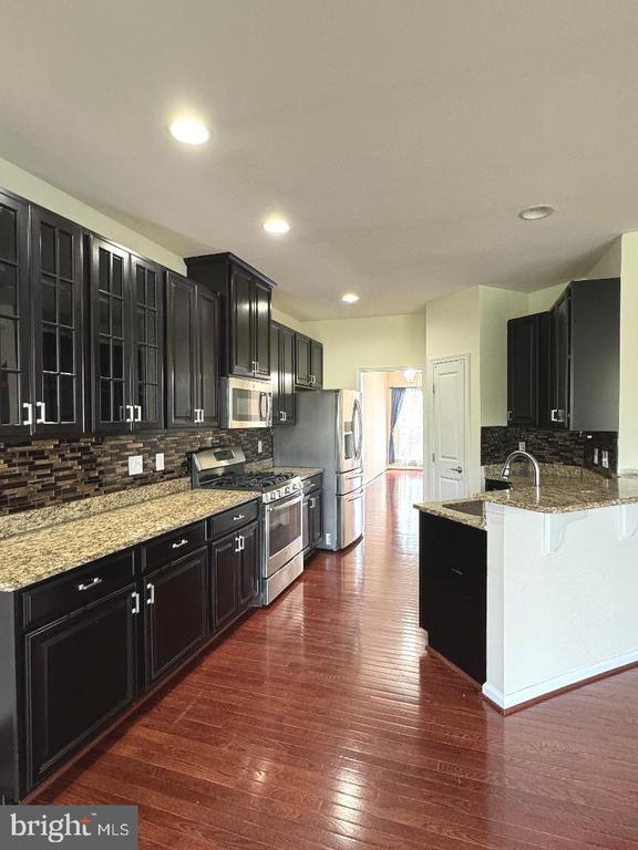 Foto del edificio - 1321 Madison Ln