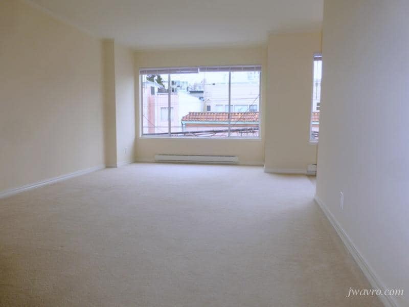 Primary Photo - 2301 Larkin St