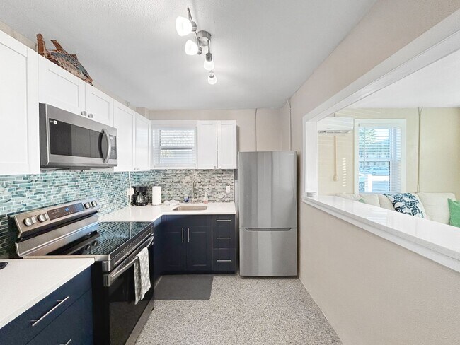 Foto del edificio - 14135 Palm St