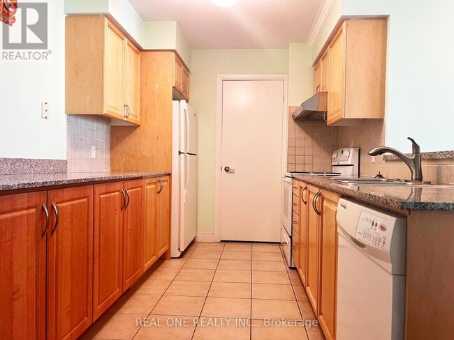Building Photo - 238-1238 Bonis Ave