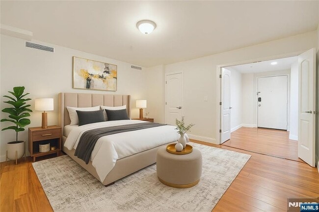 Foto del edificio - 600 Harbor Blvd