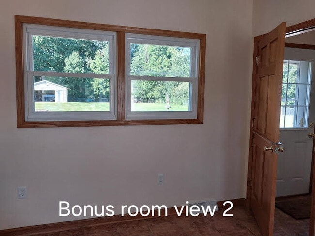 Bonus room - 12006 7 1/2 Mile Rd