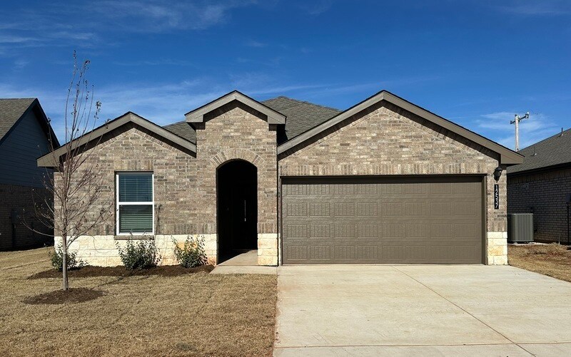 Foto principal - 12537 NW 142nd St