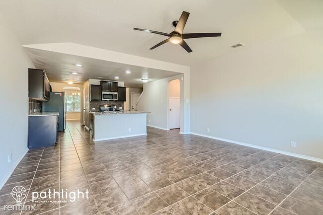 Foto del edificio - 5 br, 2.5 bath House - 15305 Cooks Petrel ...