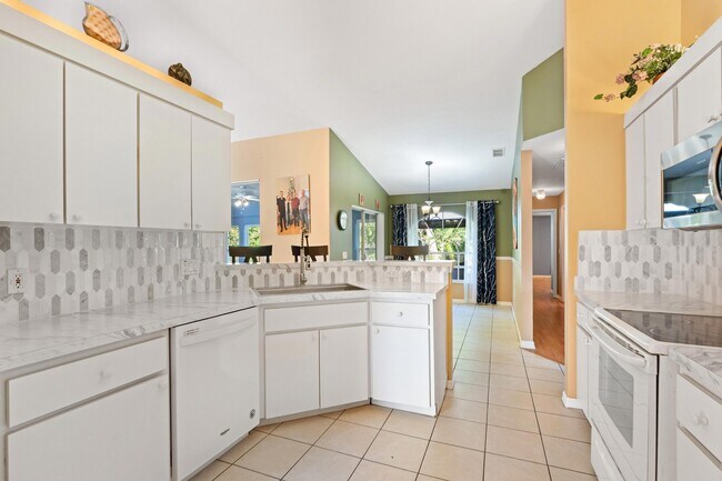 Building Photo - 5147 La Plata Dr