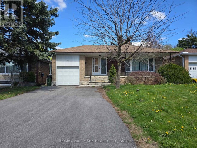 Building Photo - 11 Bowerbank Dr