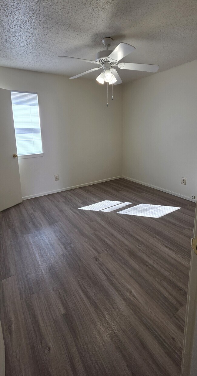 Dormitorio - La Casa Apartments