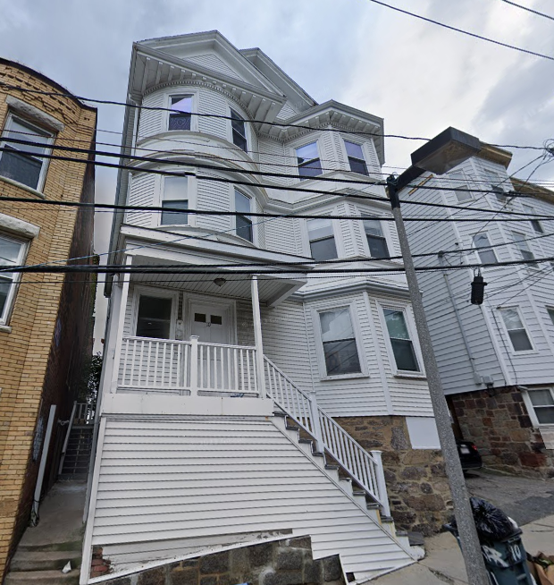 Building Photo - 10 Parker Hill Ave
