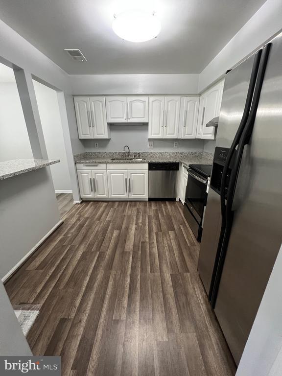 Foto del edificio - 2864 Madeira Ct