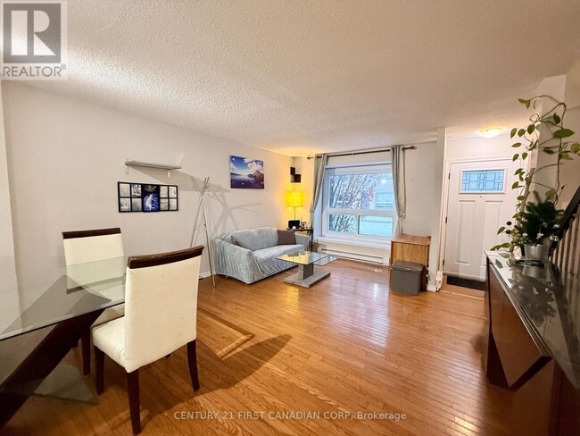 Building Photo - 253 Taylor St