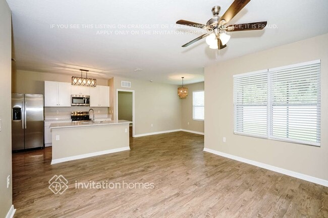 Foto del edificio - 532 White Coral Ln