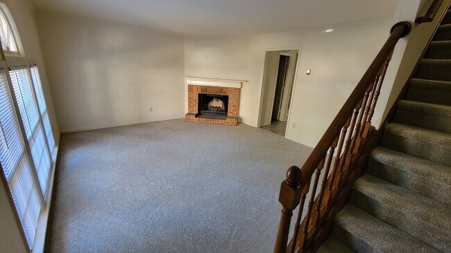 Foto del edificio - 4348 Redgate Rd