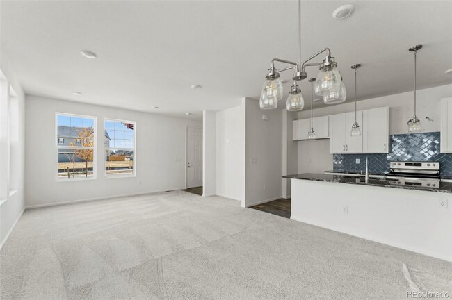 Foto del edificio - 6205 N Liverpool St