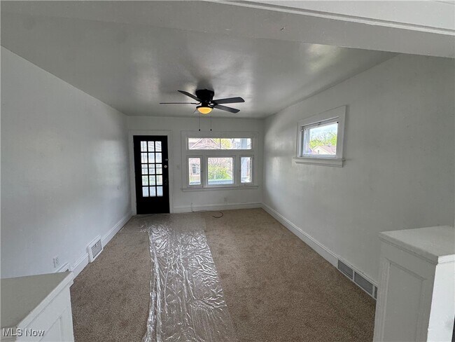 Foto del edificio - 111222 Glenboro Dr