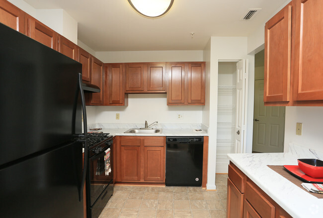 Interior Photo - Orchard Crossing Apartments