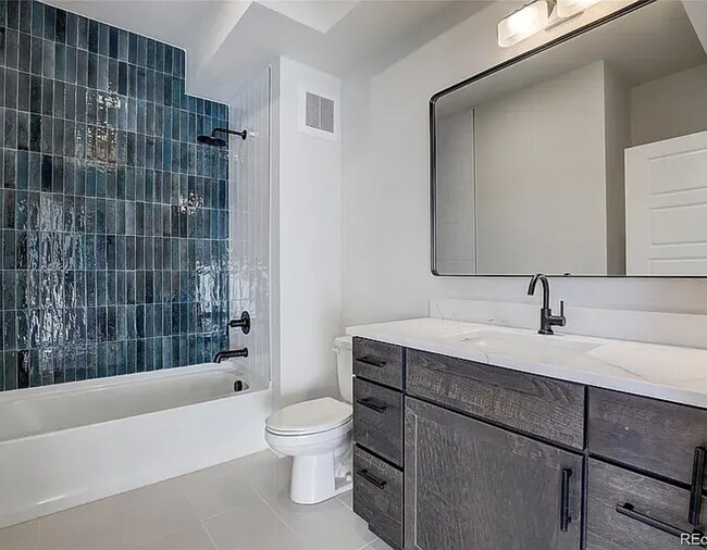 Foto del edificio - 1208 Quitman St