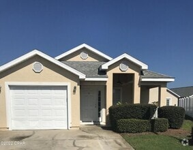 Building Photo - 111 Beacon Ln