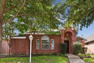 Building Photo - 4211 Briarbend Rd