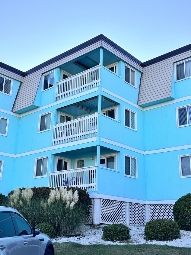 Foto principal - 301 Commerce Way