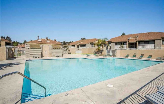 Foto del edificio - 6 Country Mile Rd