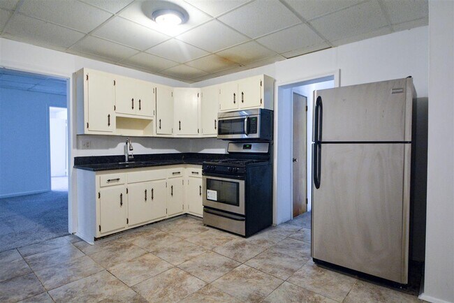 Foto del edificio - 919 Broadway