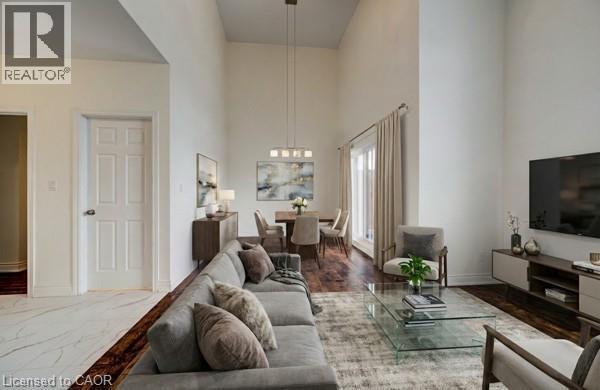 Building Photo - 255 Woolwich St