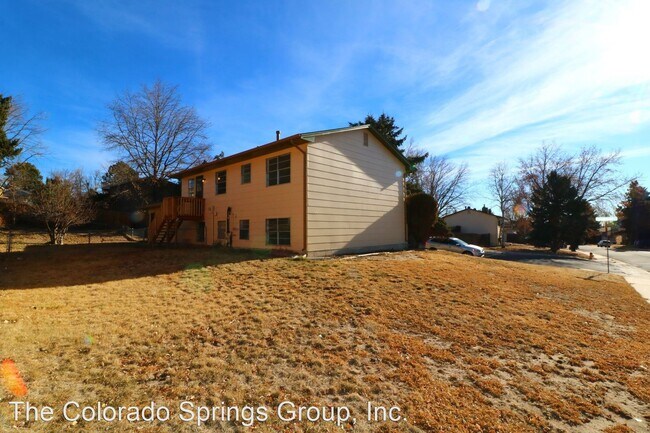 Building Photo - 4 br, 2 bath House - 5197 Crestwood Drive