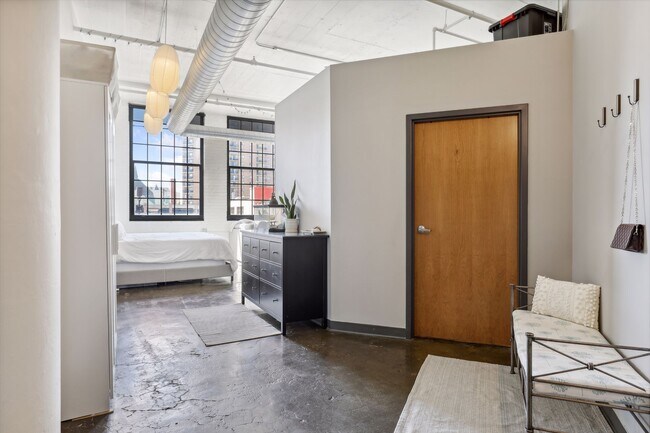 Foto del edificio - 500 Robert St N