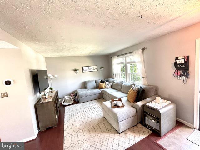 Building Photo - 111 Foxchase Dr