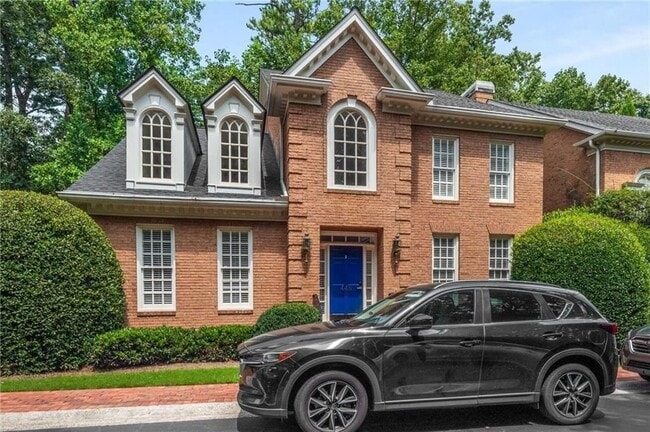 Building Photo - 448 Ivy Park Ln NE