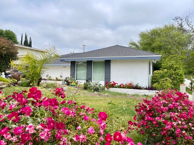 Foto del edificio - 23203 Ingomar St