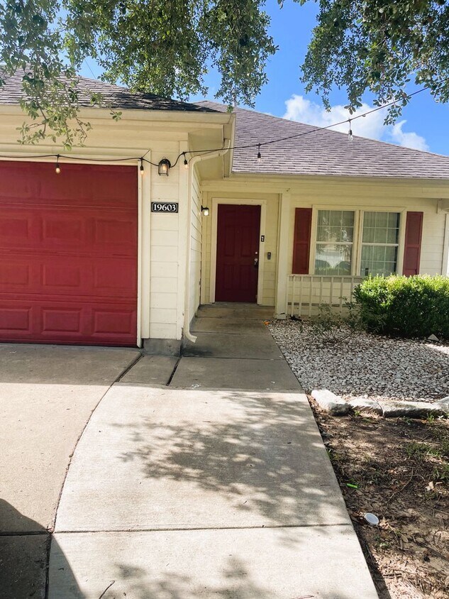 Foto principal - 19603 Plantation Tree Ct