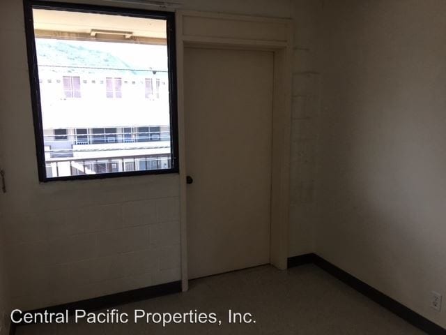 Building Photo - 922 Wiliwili St