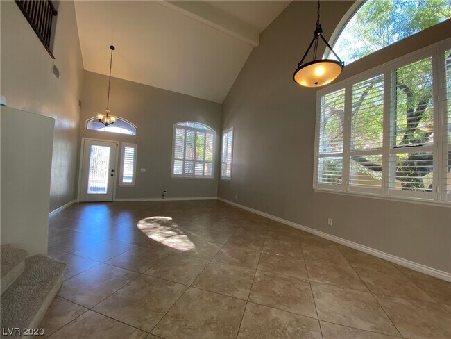 Foto del edificio - 7447 Kings Wharf Ln