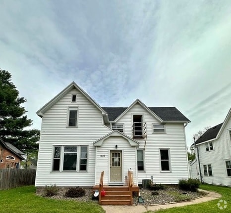Building Photo - 531 Cochrane St