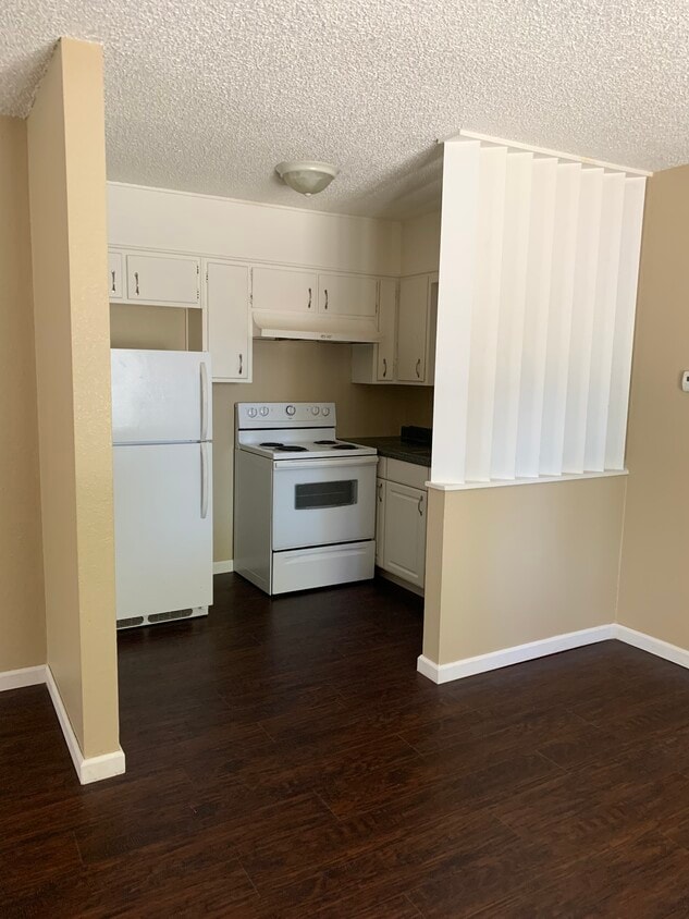 501 D St Unit D, Patterson, CA 95363 Apartments in Patterson, CA