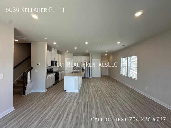 Building Photo - 5030 Kellaher Pl
