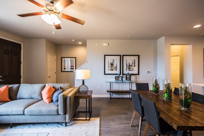 Main - 6814 E Riverside Dr