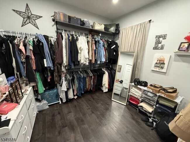 Foto del edificio - 124-126 Keen St