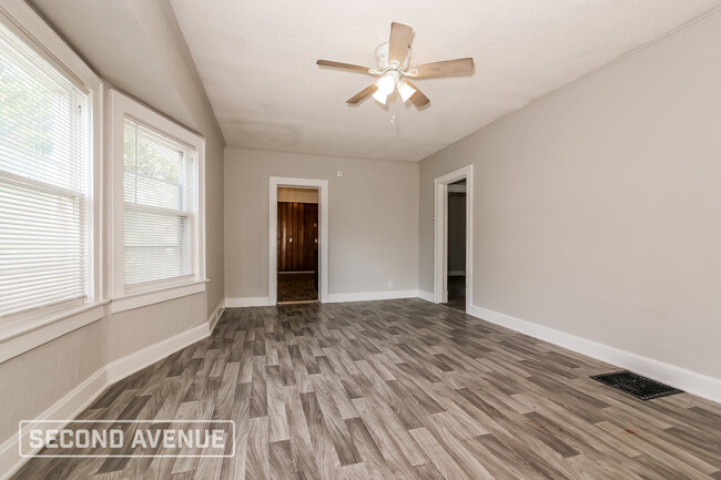 Building Photo - 7236 Bellefontaine Ave