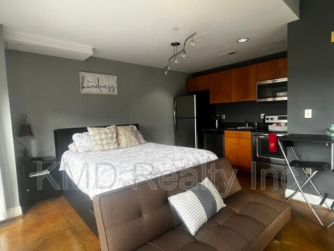 Foto del edificio - 715 N Church St