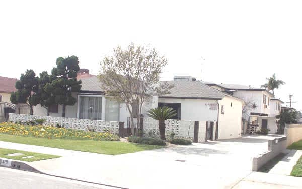 Primary Photo - 329 N Montebello Blvd