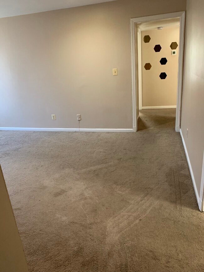 2137 Suitland Ter SE Unit 301, Washington, DC 20020 Condo for Rent in