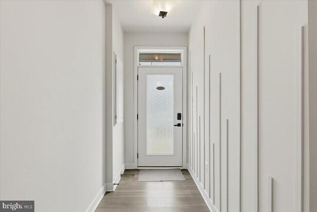 Foto del edificio - 7810 Yona Ct