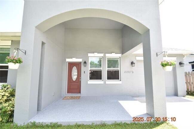 Foto del edificio - 4101 E Comanche Ave