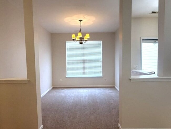 Building Photo - 1107 Montreux Dr