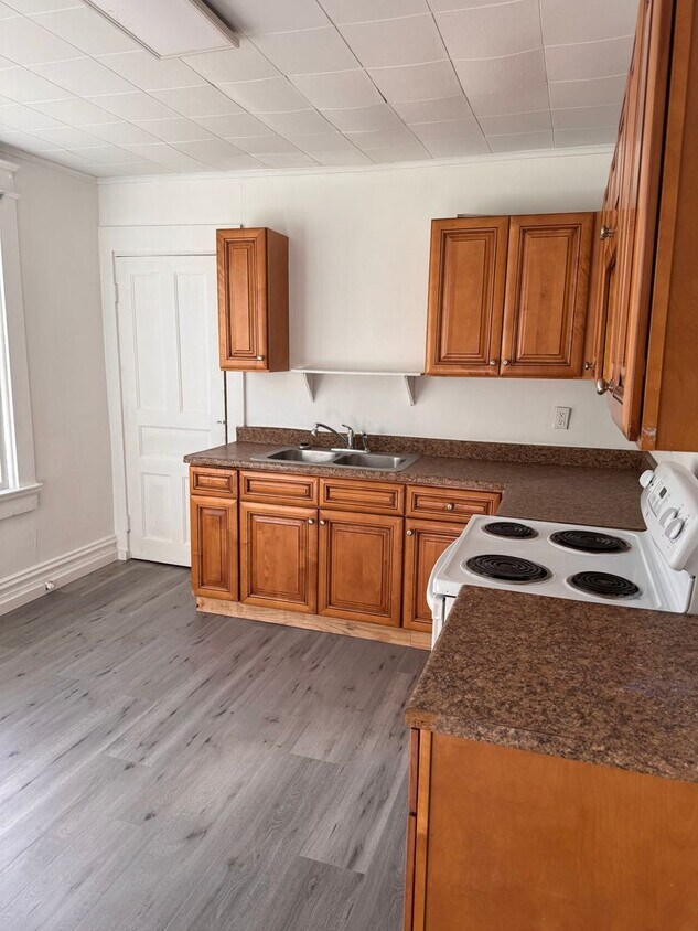 Foto principal - 430 E Sheridan Ave