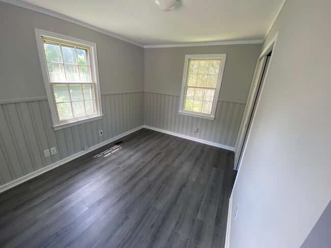 Building Photo - 927 Goodbar Dr