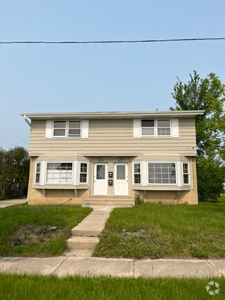 Building Photo - 4835-4837-4837 N 103rd St