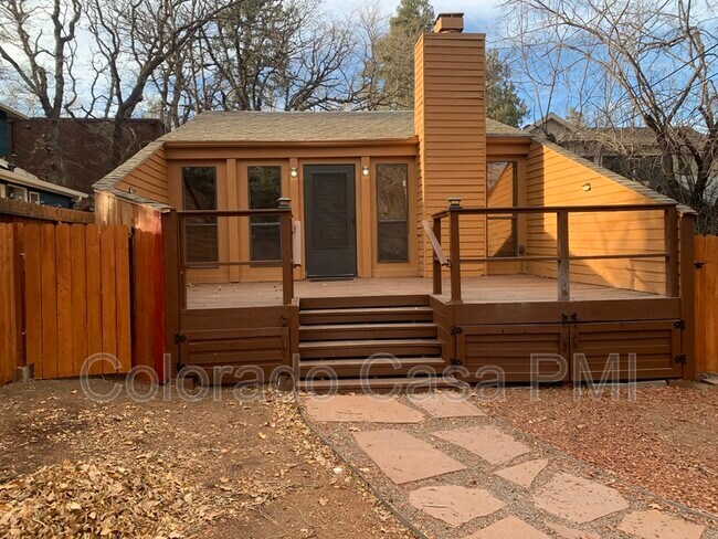 Foto del edificio - 1610 W Cheyenne Rd